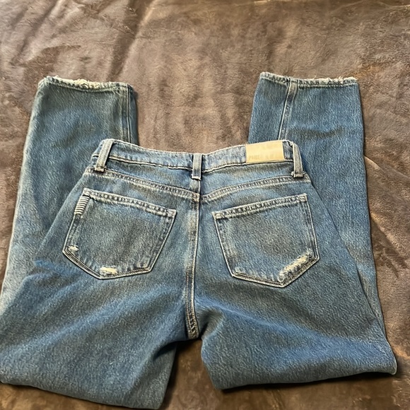 PAIGE NOELLA HIGH STRAIGHT JEAN - Picture 4 of 11